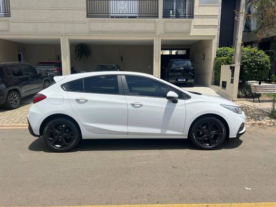 CHEVROLET CRUZE 1.4 TURBO SPORT6 LT 16V FLEX 4P AUTOMÁTICO